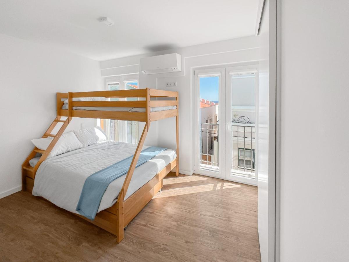 Sea Light Apartment Sesimbra. 2 Bedrooms, 6 Guests Buitenkant foto