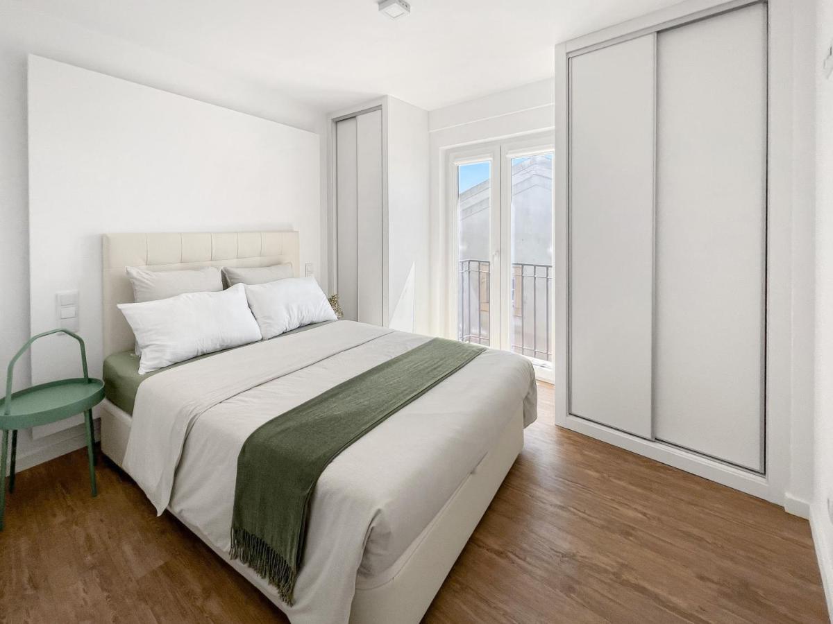 Sea Light Apartment Sesimbra. 2 Bedrooms, 6 Guests Buitenkant foto