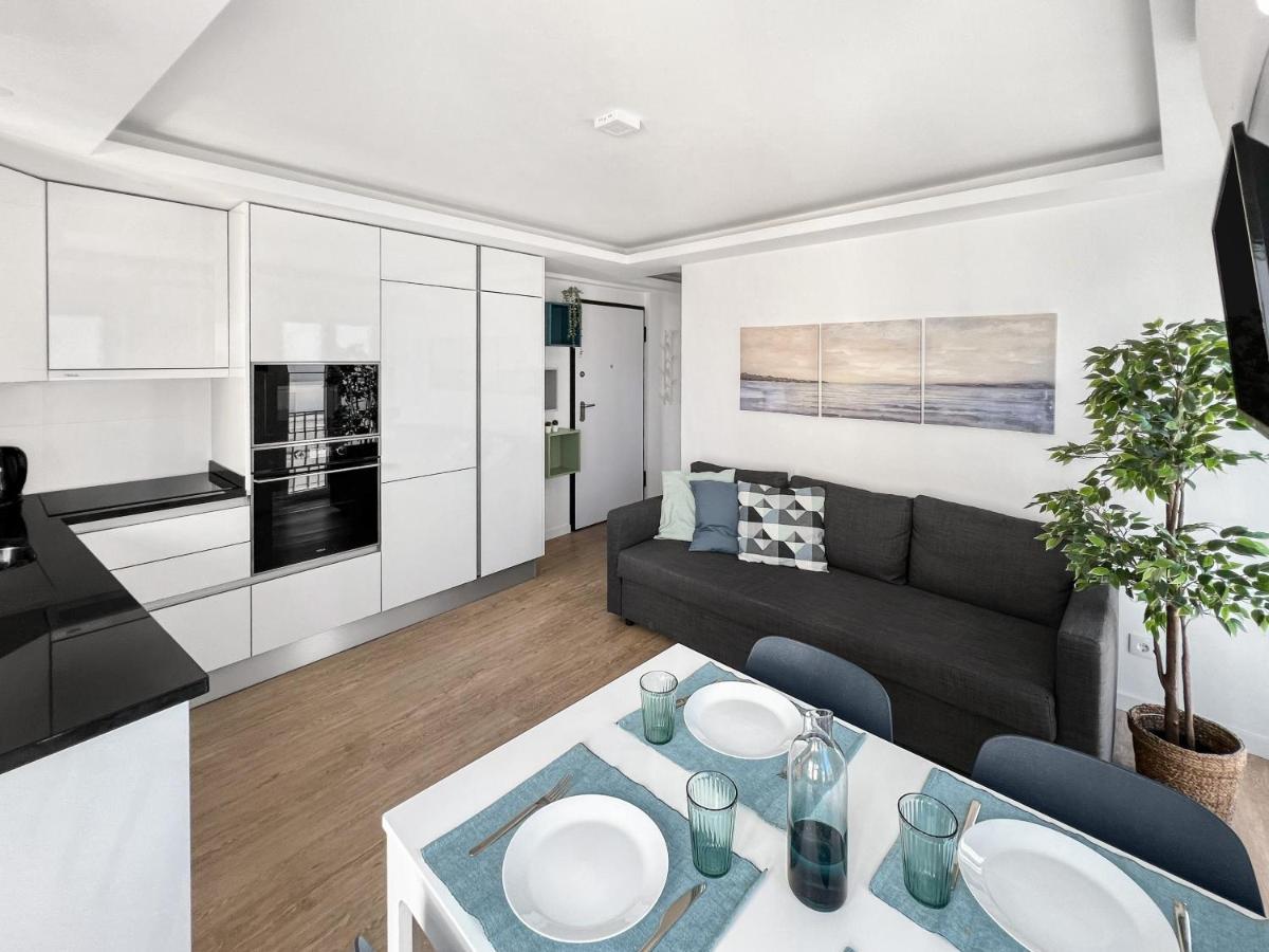 Sea Light Apartment Sesimbra. 2 Bedrooms, 6 Guests Buitenkant foto